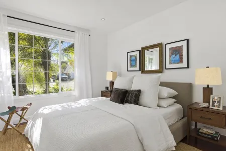 Zuni Tranquillo - Pool Oasis in Sunny Ventura Отели рядом с достопримечательностью «Эмма Вуд Стейт Бич»