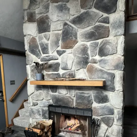 Private Cottage minutes from Moraine State Park and McConnell's Mill State Park.