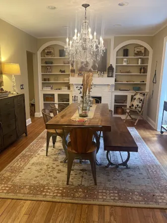 Beautiful Historic Farmhouse Style Cottage min. to Downtown Boone, Watauga River