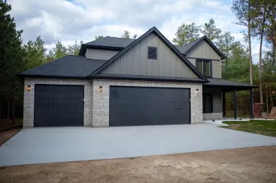 Forest Weekend Vacation Home Close to Castlerock Lake and Buckhorn State Park