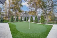 Golf Course Home - Heated Pool, Hot Tub, Putting Green, Dogs Welcome