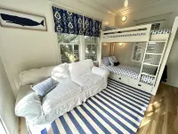 Updated 4 BR home in Cape Fear Station by East Beach with access to Shoals Club