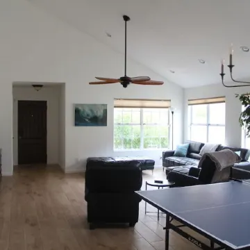 Fun Gilbert home with swim spa and ping pong in Val Vista Lakes!