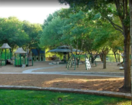 ❤️modern 5☆accommodation in 3B2B✔King size bed✔ BBQ✔ pet friendly✔5 mi to Domain Hotels in Wells Branch