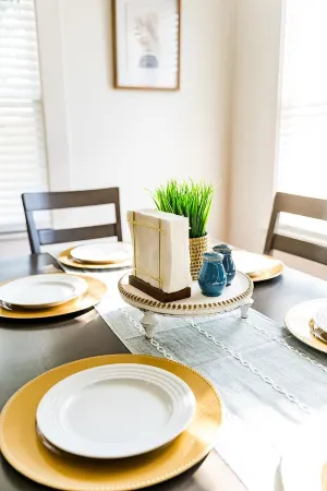 Renovated 1940's era cottage - 2 Blocks from downtown Bellville! Отели в г. Austin County