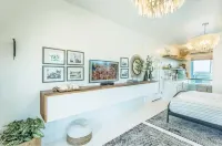 Happiness Bay: Saint George Island Waterfront Luxury