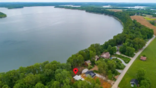 Beautiful cottage with AMAZING view of Barren River Lake!