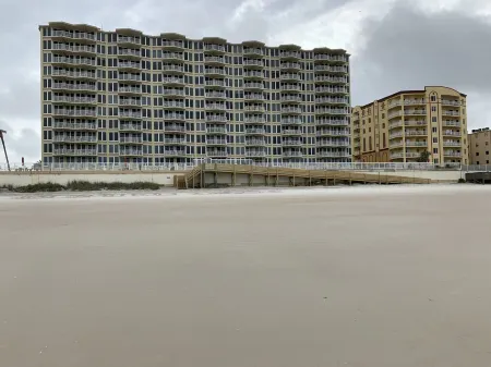 Amazing View-Oceanfront-Heated Pool-Car Free Beach-Crib-Extras!