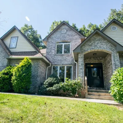 Close to Asheville-Family Home, Dog Frndly, Hot Tub, Deck, 5BR/3.5 Bath, Game Rm Hotels near Asheville Regional Airport