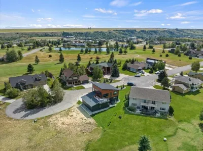 Architectural Masterpiece Home with Mountain Views & Hot Tub