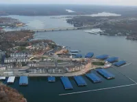 BEAUTIFUL Zero Entry Lands End Condo - Main Channel WITH Boat Slip & Waterpark