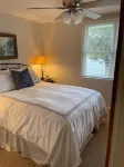 PK-Caddo Bay is a ski/surf/tubing, fishing , bird sanctuary! Starlink internet!