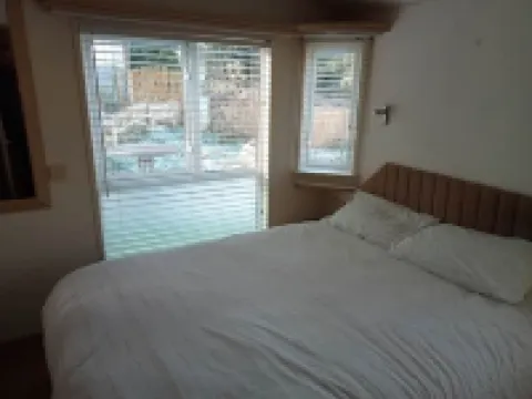 The Shak, Tarbolton, Middlemuir Holiday Park Hotels in 