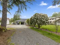 Lakefront Gateaway at Chambers Lake - 3 bd 2 ba w/ AC Hotels in Lacey
