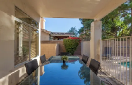 Luxurious Desert Escape 6-Bedroom, 3 Bathroom with Heated Pool Sleeps 18!