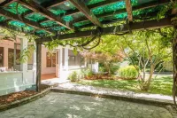 Wine Country Harvest Hideaway - Centrally located in Sonoma Valley
