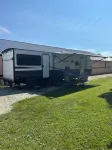 Spacious 27’ RV on horse farm