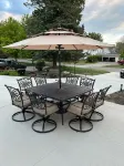 Historic home near lake, parks, shopping and BVU!  Perfect for the holidays!