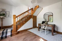 Vintage Modern near Downtown - Arcade Machine