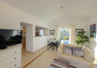 C2, en pequeño complejo con piscina climatizada comunitaria a 100m del mar