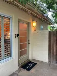 Room 7️⃣ in a charming boutique hotel, very private, by the pool in downtown PS 🌼 - Apartments