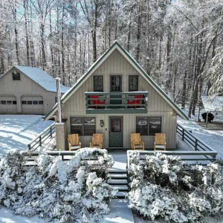 Cabin in the Smokies, 30-mins away from Gatlinburg & Pigeon Forge- Pet friendly
