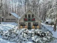 Cabin in the Smokies, 30-mins away from Gatlinburg & Pigeon Forge- Pet friendly