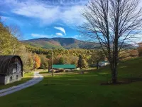 Konnarock Homestead w/ Mountain View, VA Creeper Trail/Appalachian Trail local