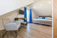 Vacation home-lake-sauna-fireplace-5 stars-102m² for 4 persons