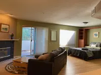 Central Boulder Studio Condo - Quiet Space Close to Downtown!