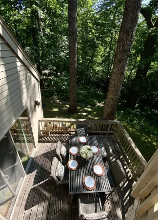 Private 3BR/2BA near golf, historic Galena, lake, owner's club, hiking, skiing