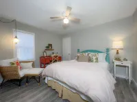 The Fox Den, Pet Friendly, Broadband WiFi, Great Location Hôtels à proximité de : The Poncan Theater