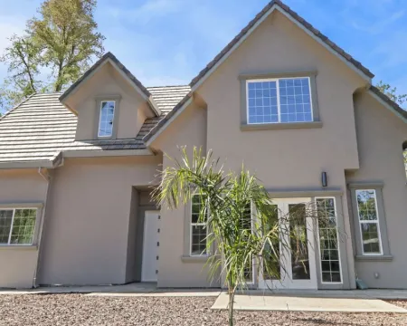 The Salma Plan: 4BR, 3.5BA, 2600 Sq Ft, Near Campus Hoteles en Davis