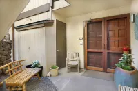 Absolutely Stunning Oceanfront Condo!