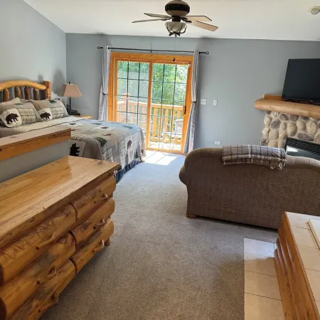 New! the Happy Traveler - Cabin at Starved Rock State Park