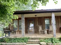 The Farm Cottage--close to two state parks