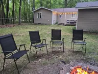 Updated Higgins Cottage w/ AC - Walking Distance to Higgins & Boat Parking Hotels in Gerrish Township