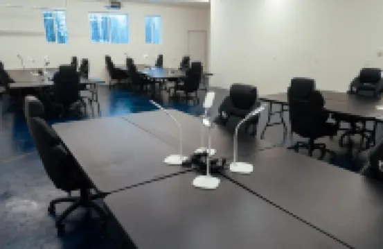 The Wise Raven Retreat, Peaceful and Spacious Home in Big Lake on a forested lot