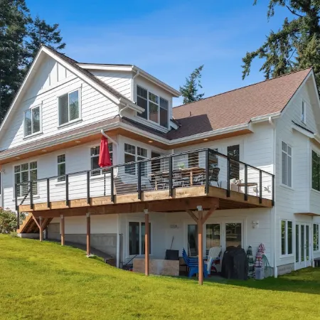 Spectacular waterfront Bainbridge Island Home. Breathtaking views!