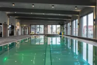 voco STOCKHOLM - KISTA by IHG - Pools