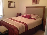 Lakefront Condo#111 3Br/2BA-Private Beach, Indoor Pool -