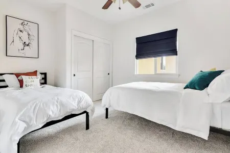 Villa in Wine Country, King Beds & Jacuzzi