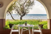 Domes Aulus Zante, Autograph Collection - romantis