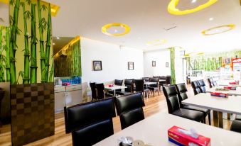 Savoy Inn Hotel Apartments