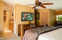 Private Estate Modern Ranch Home with Pool and Jacuzzi. <br>3Br 067887