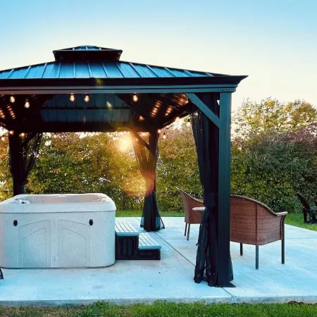 Luray Downtown / Hot Tub / Game Room / Firepit