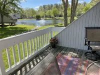 Sea Colony, Walk to Beach & Tennis--Beautiful, Sparkling Clean Getaway!