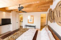 New and Modern; Historic District home with Ski Mtn Views,  A/C, walk to Plaza