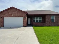 Cozy Home near University of Colorado, Anschutz Hospital and Children's Hospital Hotels near LINKTECH WIRELESS INC.