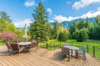27 Forested Acres w Mountain Views near Olympic Natl Park